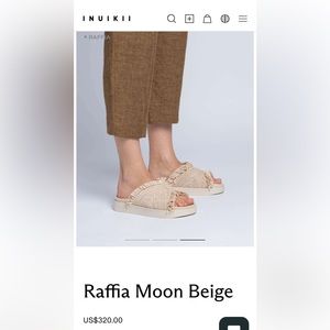 Inuikii raffia moon slides